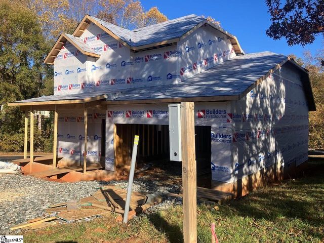 405 Landstone Terrace, Boiling Springs, SC 29316