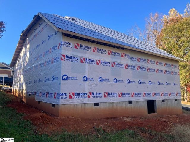 405 Landstone Terrace, Boiling Springs, SC 29316