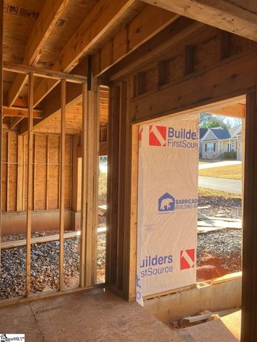 405 Landstone Terrace, Boiling Springs, SC 29316