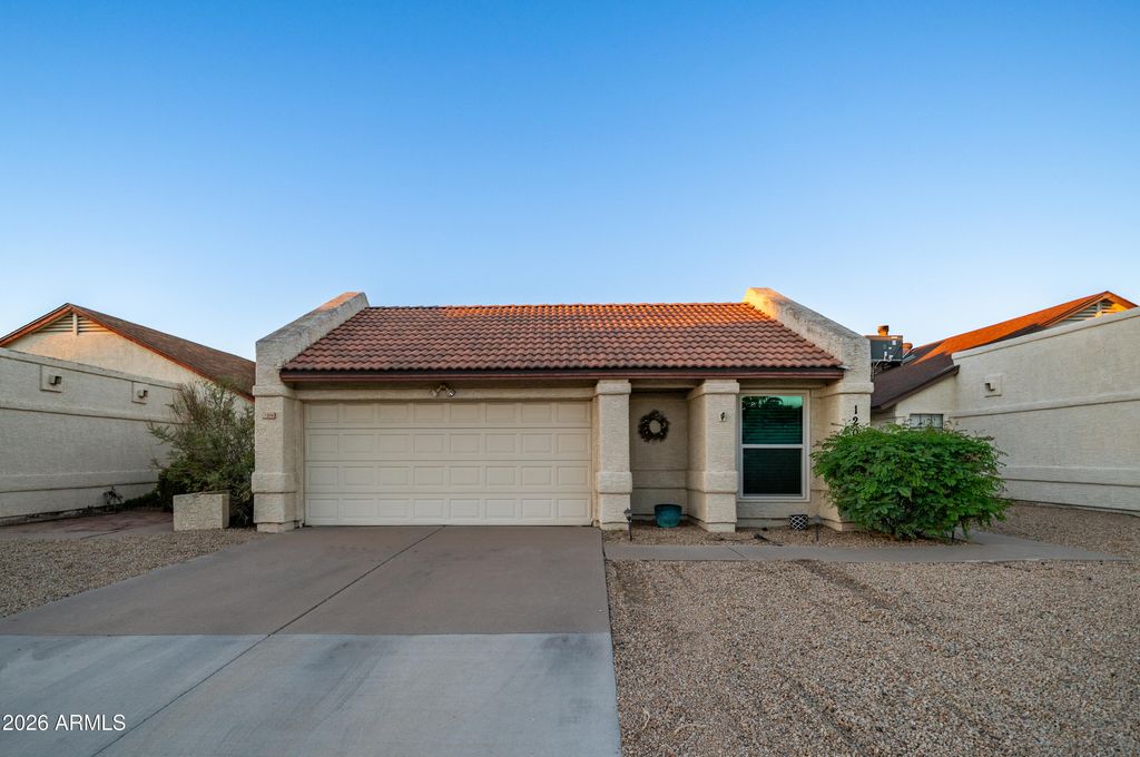 1206 W ESTRELLA Drive, Chandler, AZ 85224 — photo 2