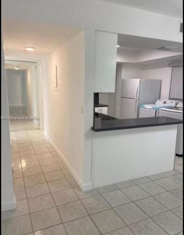 8775 Park Blvd 101, Miami, FL 33172