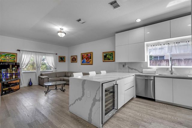 14023 SW 132nd Ave, Miami, FL 33186