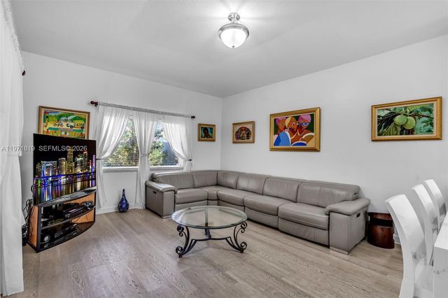 14023 SW 132nd Ave, Miami, FL 33186