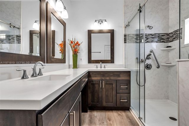 14023 SW 132nd Ave, Miami, FL 33186