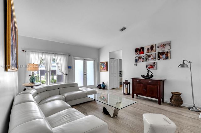 14023 SW 132nd Ave, Miami, FL 33186