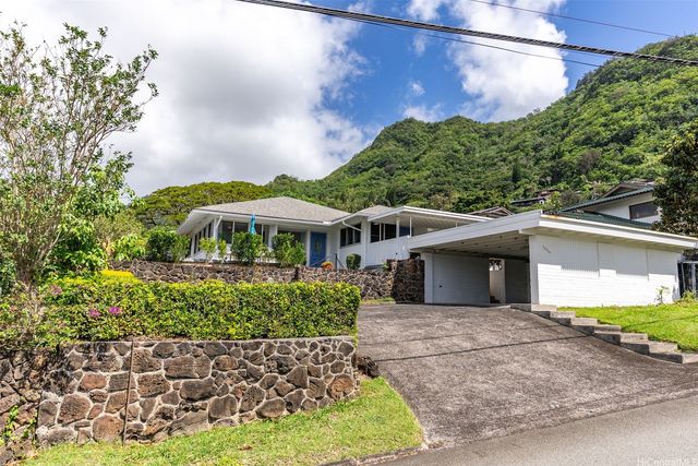 3086 Puhala Rise, Honolulu, HI 96822