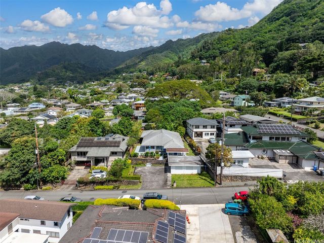 3086 Puhala Rise, Honolulu, HI 96822