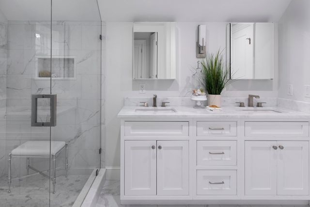 135 Western Ave 135, Cambridge, MA 02139