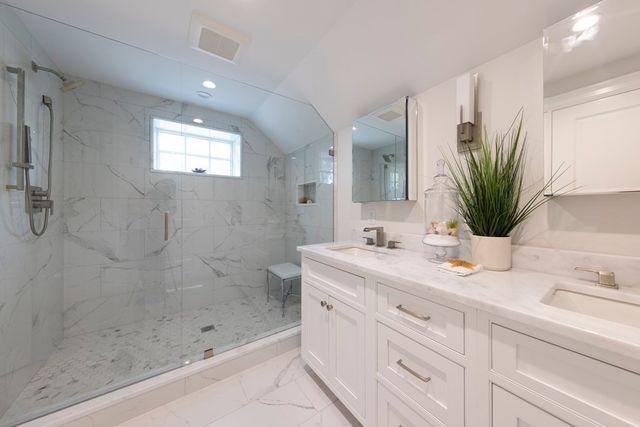 135 Western Ave 135, Cambridge, MA 02139