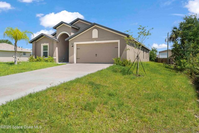 291 Gamewell Road SW, Palm Bay, FL 32908