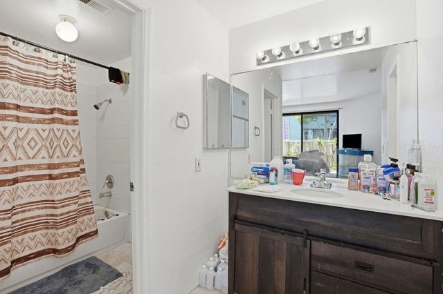 3778 Stoneglen N, Richmond, CA 94806