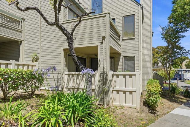 3778 Stoneglen N, Richmond, CA 94806