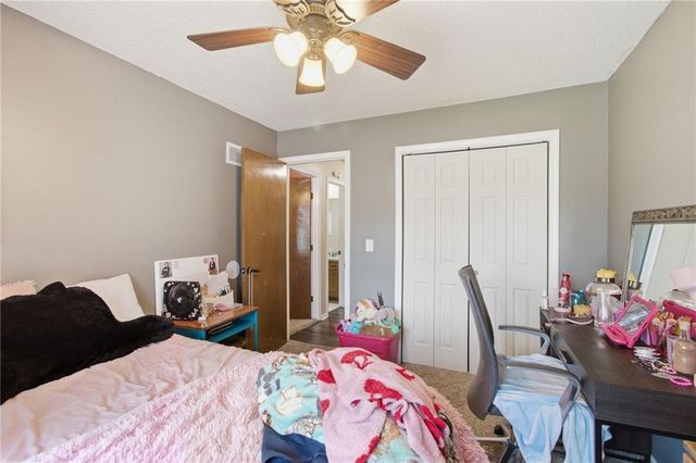 4121 NW Delwood Drive, Blue Springs, MO 64015