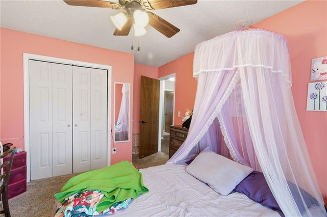 4121 NW Delwood Drive, Blue Springs, MO 64015