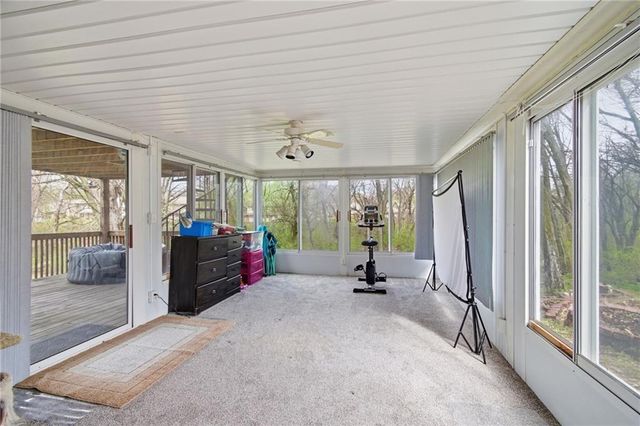 4121 NW Delwood Drive, Blue Springs, MO 64015