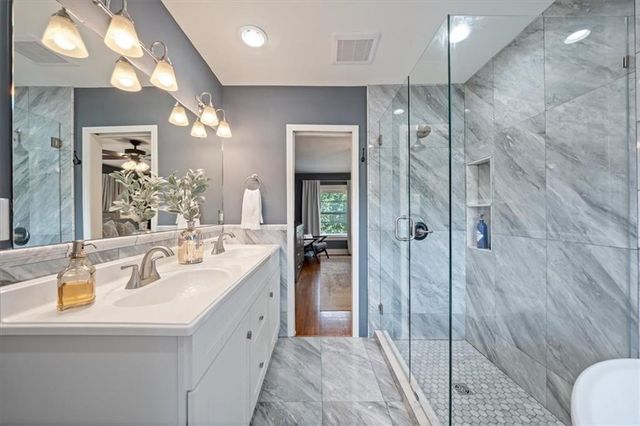11 E Concord Avenue, Kansas City, MO 64112