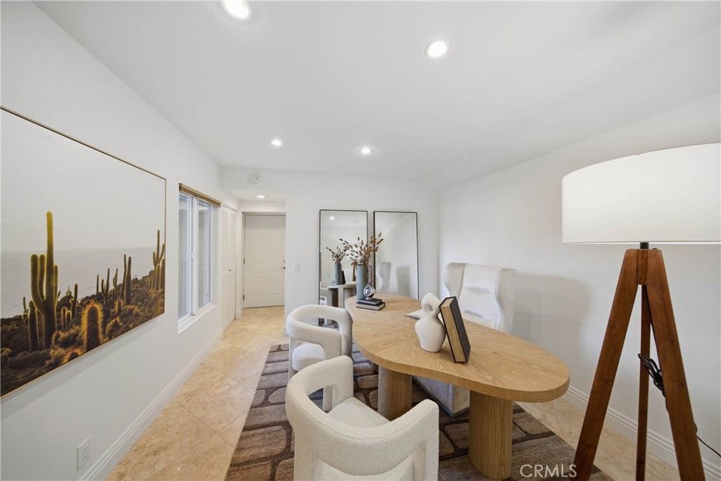 2 Vienna, Newport Beach, CA 92660 — photo 5