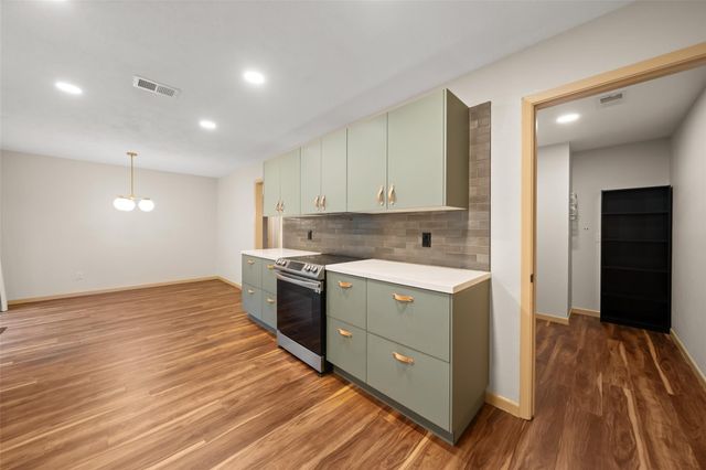 3402 Wildwood Ridge Court, Houston, TX 77339