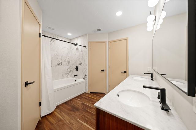 3402 Wildwood Ridge Court, Houston, TX 77339
