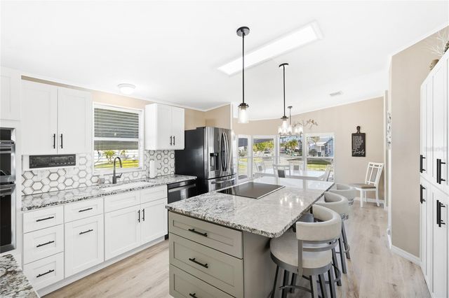 1207 31ST AVENUE W, Palmetto, FL 34221