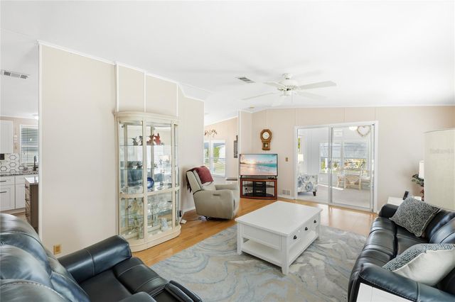 1207 31ST AVENUE W, Palmetto, FL 34221