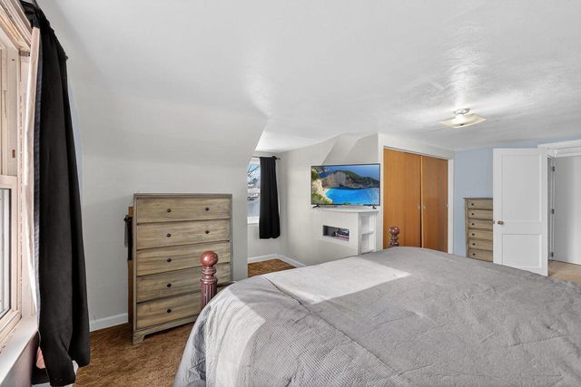 2108 N RICHMOND STREET, Appleton, WI 54911