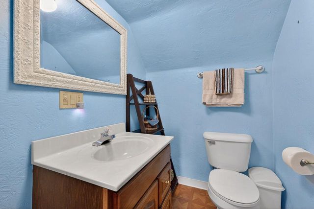 2108 N RICHMOND STREET, Appleton, WI 54911