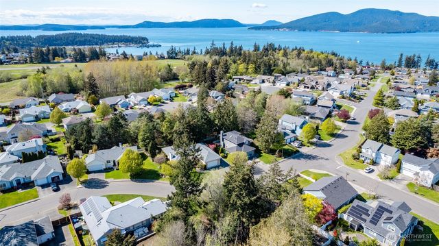 1815 Ohio Avenue, Anacortes, WA 98221