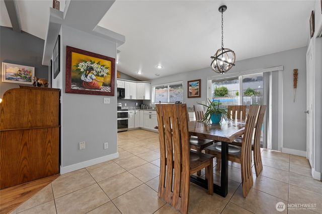 1032 Edgewater Lane, Moses Lake, WA 98837