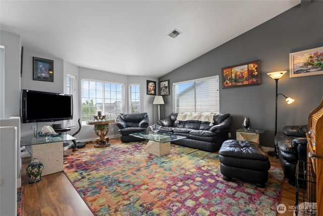 1032 Edgewater Lane, Moses Lake, WA 98837