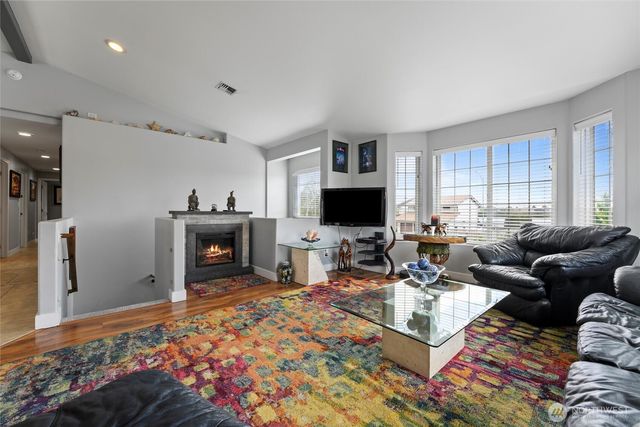 1032 Edgewater Lane, Moses Lake, WA 98837