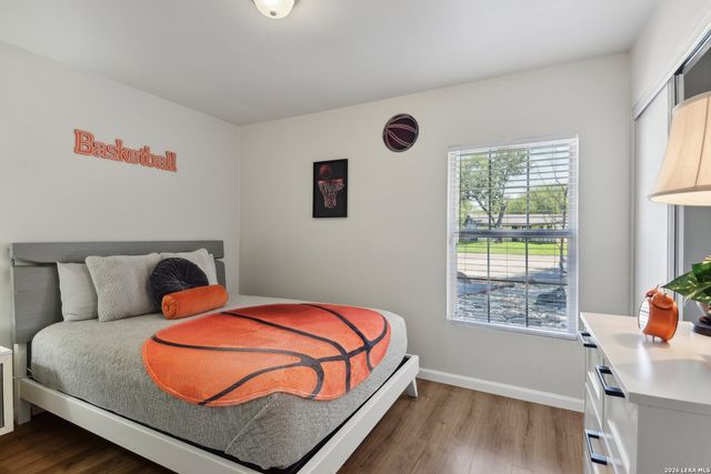 6930 Spring Rose, San Antonio, TX 78249
