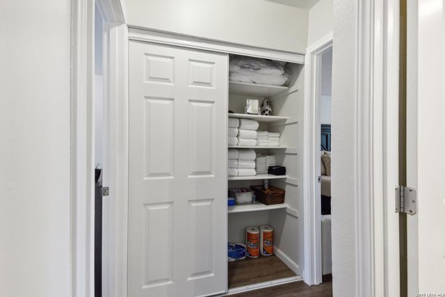 6930 Spring Rose, San Antonio, TX 78249