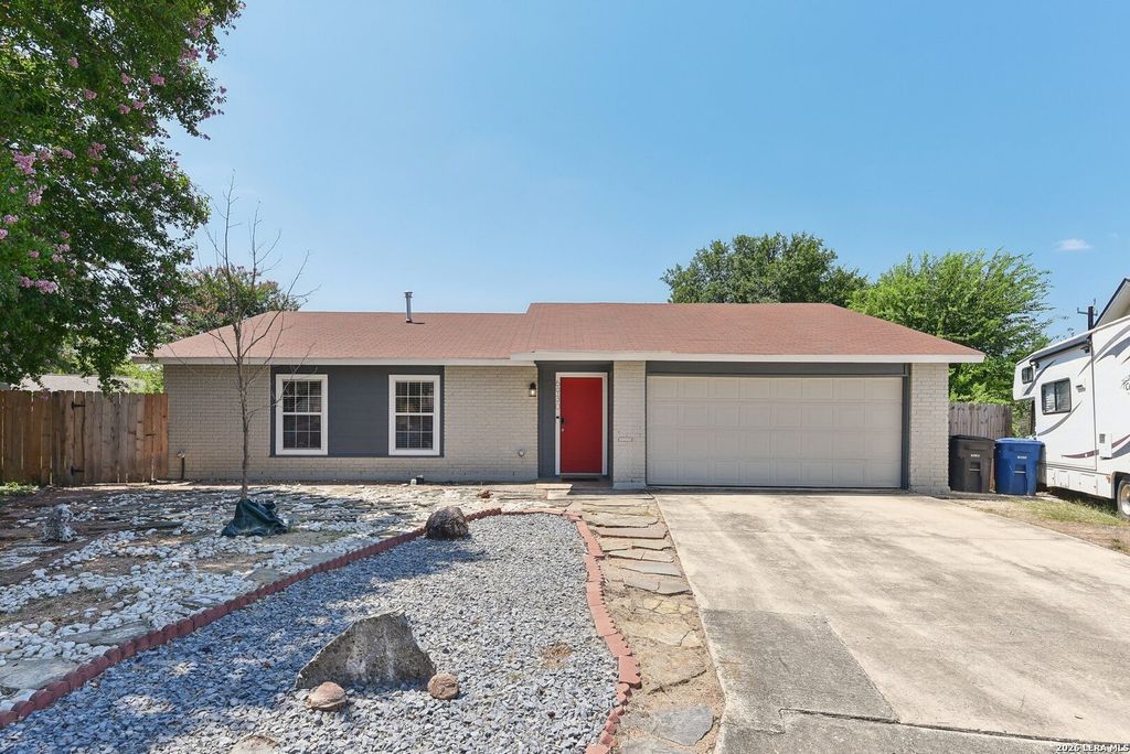 6930 Spring Rose, San Antonio, TX 78249