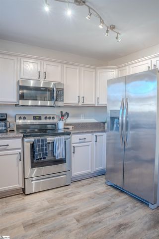 48 Brisbane Drive, Fountain Inn, SC 29644