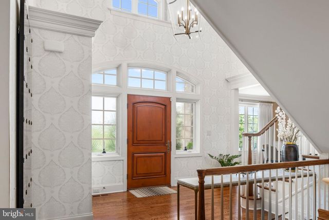 5 PEMBERTON LN, Doylestown, PA 18901