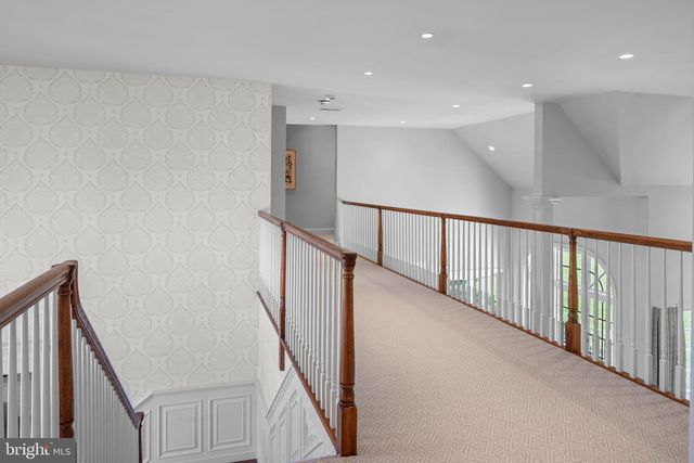 5 PEMBERTON LN, Doylestown, PA 18901