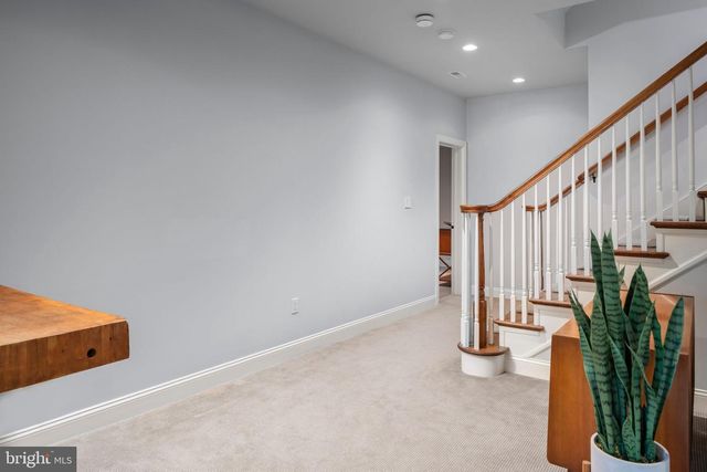 5 PEMBERTON LN, Doylestown, PA 18901