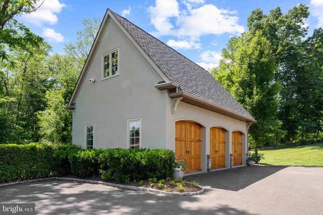 5 PEMBERTON LN, Doylestown, PA 18901