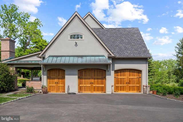 5 PEMBERTON LN, Doylestown, PA 18901