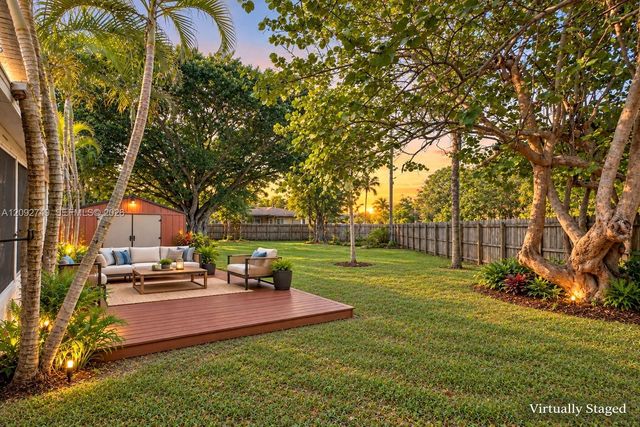 599 NE 35th Street, Oakland Park, FL 33334