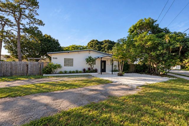 599 NE 35th Street, Oakland Park, FL 33334