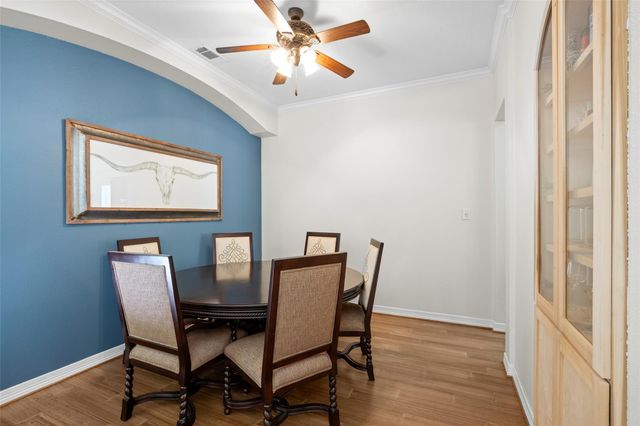 18 Almond Branch Place, The Woodlands, TX 77382