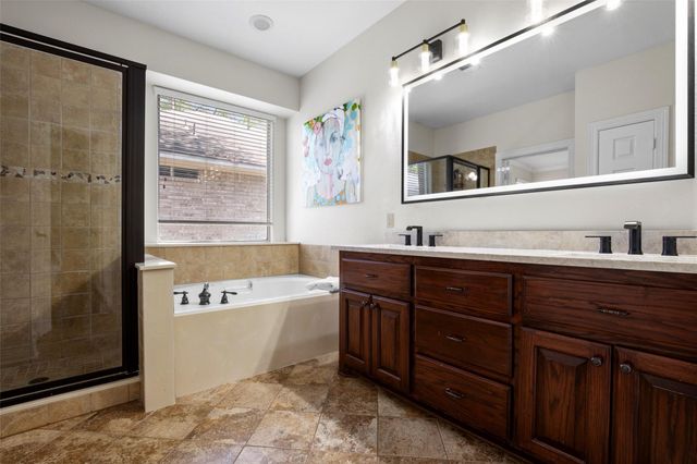 18 Almond Branch Place, The Woodlands, TX 77382