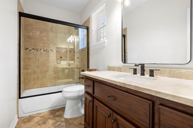 18 Almond Branch Place, The Woodlands, TX 77382