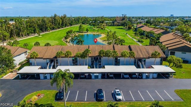 5950 Trailwinds DR 224, Fort Myers, FL 33907