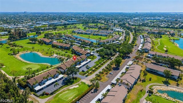 5950 Trailwinds DR 224, Fort Myers, FL 33907