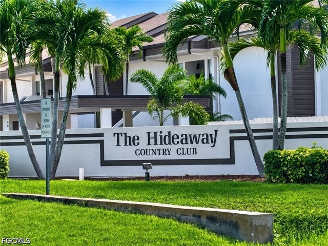 5950 Trailwinds DR 224, Fort Myers, FL 33907