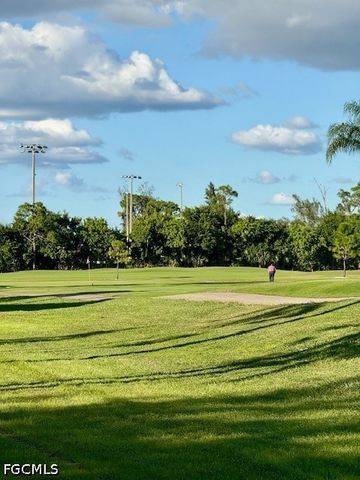 5950 Trailwinds DR 224, Fort Myers, FL 33907