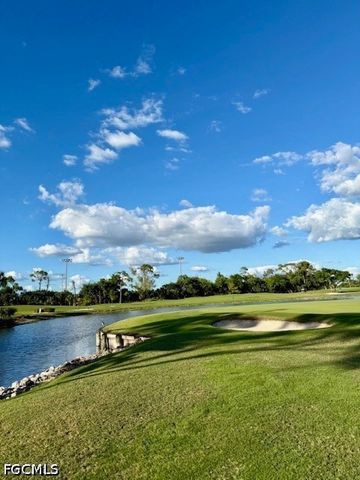 5950 Trailwinds DR 224, Fort Myers, FL 33907